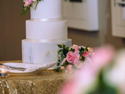 Brisbane-Wedding-Venues-Emily-Warren-Reception-Cake-BGC